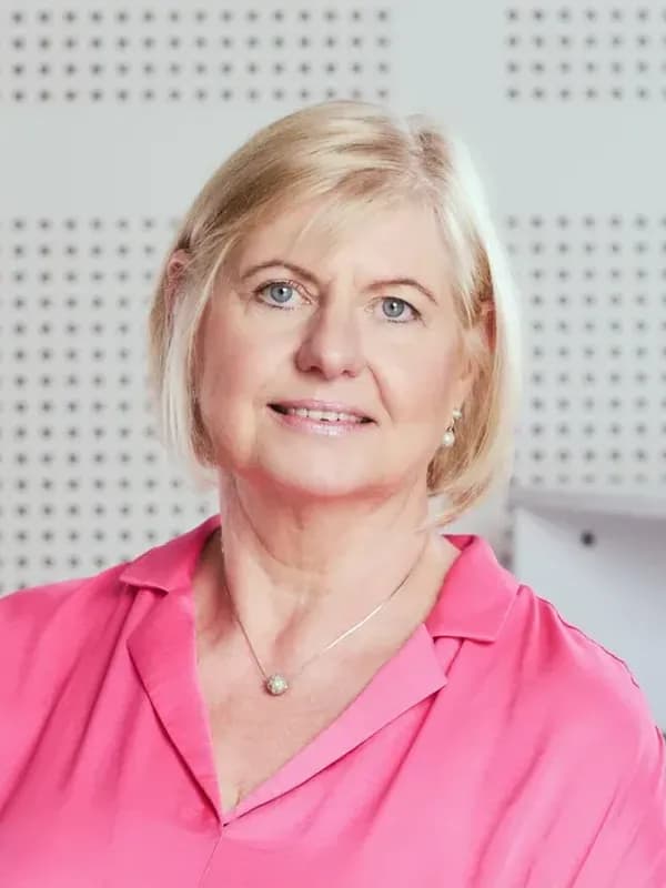 Katarína Ballová